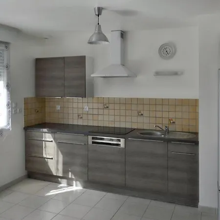 Maison De Charme A Saint-laurent-sur-mer, Vue Sur Et Jardin *