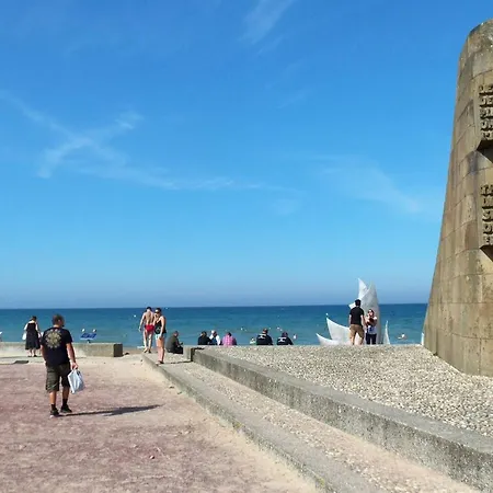 Prázdninový dům Maison De Charme A Saint-laurent-sur-mer, Vue Sur Et Jardin